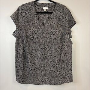 Croft‎ & Barrow 2X V-Neck Black with White Paisley Print Lightweight